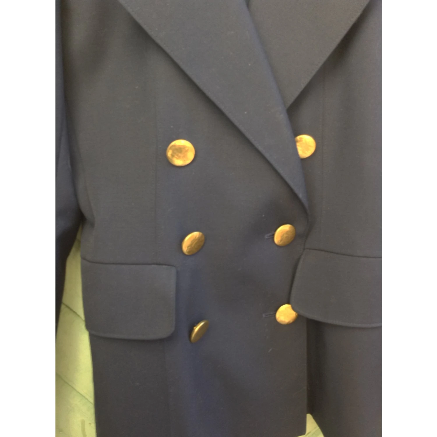 Yves Saint Laurent Vestes Bleu Marine 7 Yves Saint Laurent Vestes Bleu Marine – Image 5