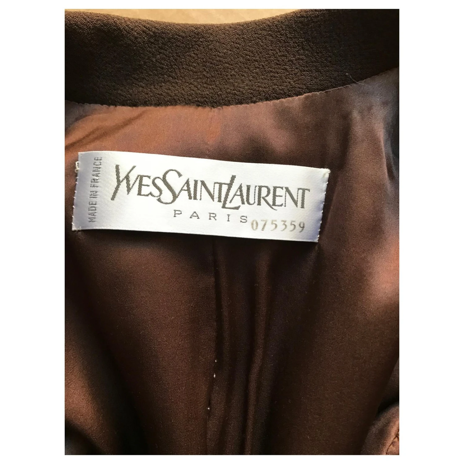 Yves Saint Laurent Tailleur Veste Pantalon Marron Foncé 8 Yves Saint Laurent Tailleur Veste Pantalon Marron Foncé – Image 6