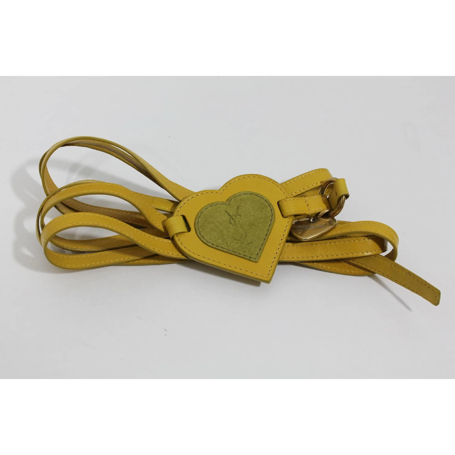 Yves Saint Laurent Ceinture Cœur Jaune 7 Yves Saint Laurent Ceinture Cœur Jaune – Image 5