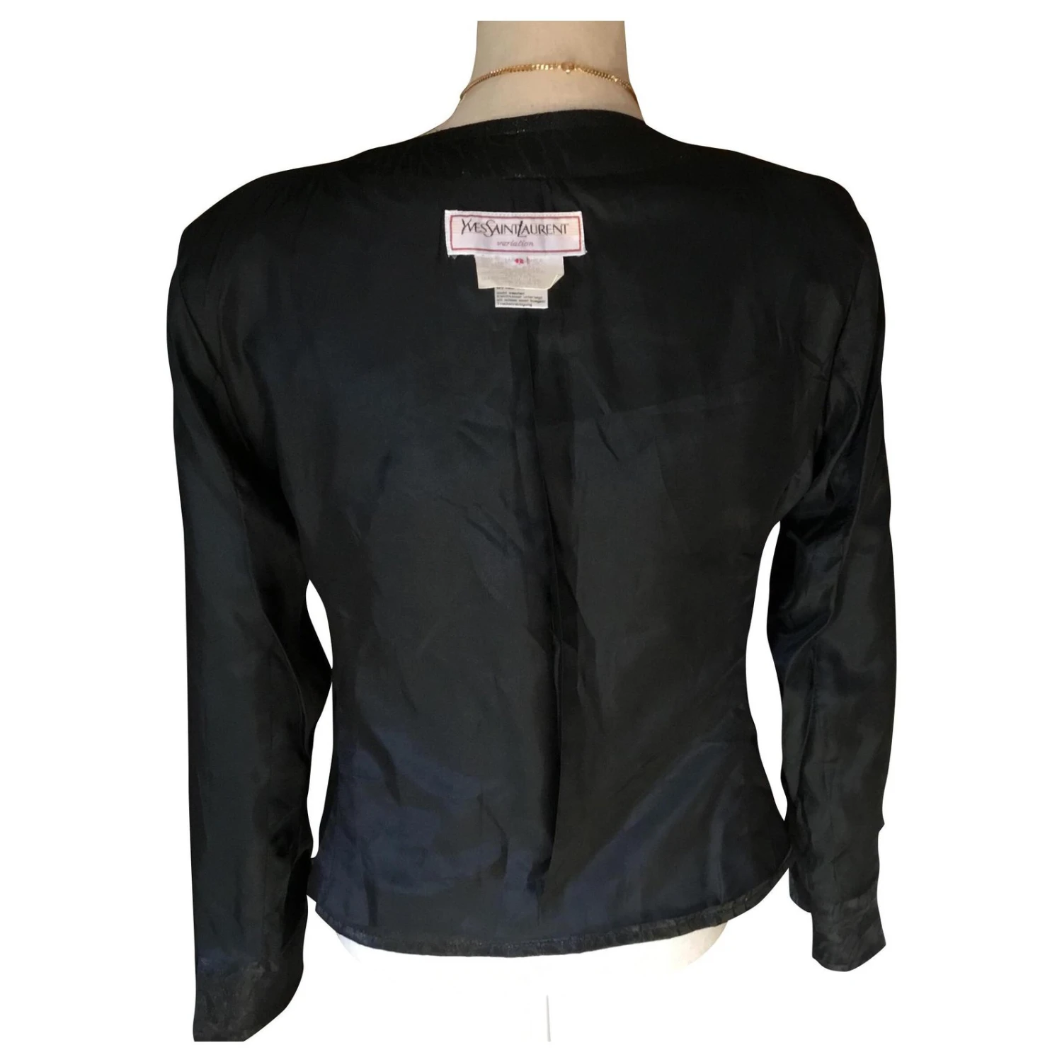 Yves Saint Laurent BLAZER NOIR À RAMAGES 4 Yves Saint Laurent BLAZER NOIR À RAMAGES – Image 2