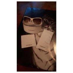 Yves Saint Laurent Des Lunettes De Soleil Écru -Yves Saint Laurent 161481 3