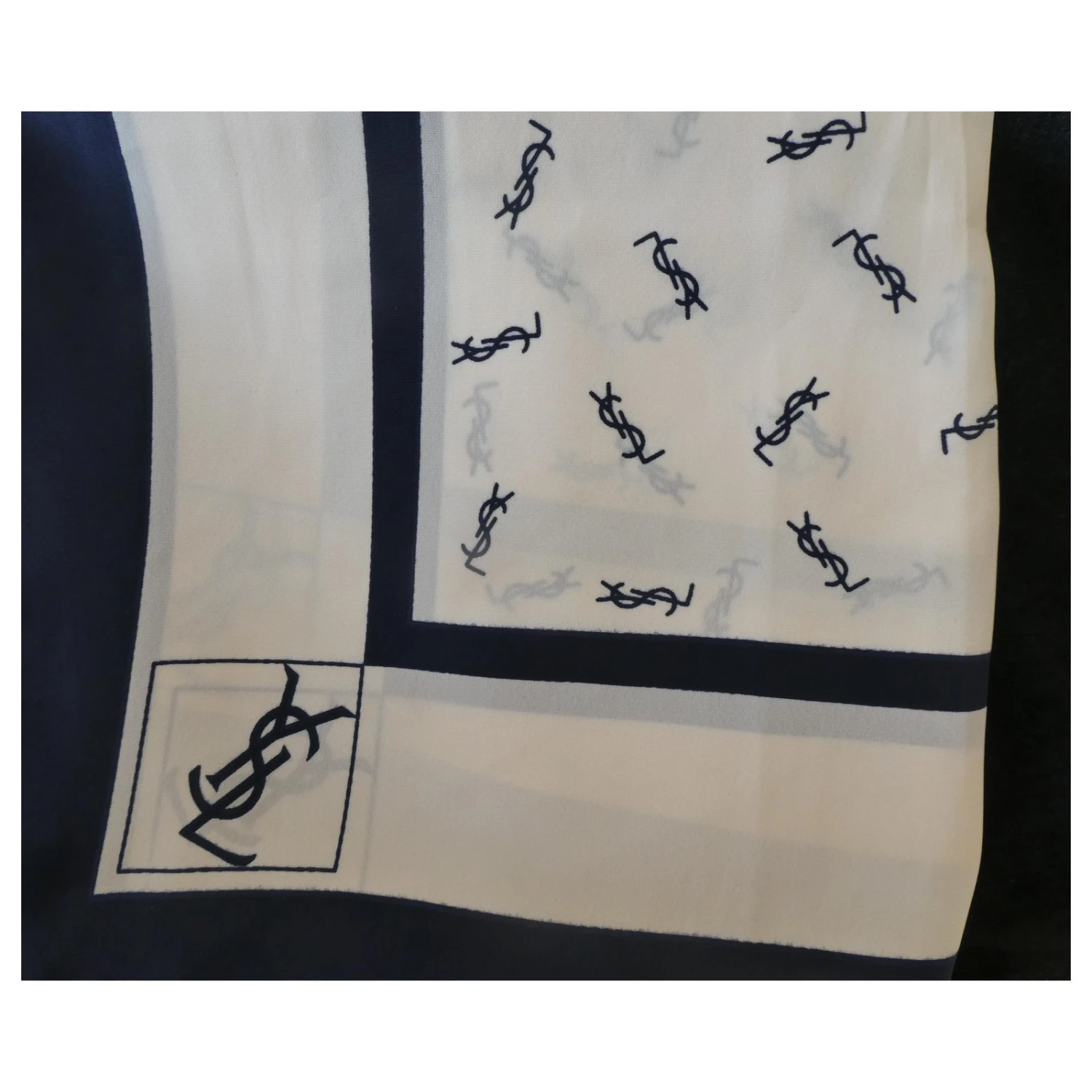 Yves Saint Laurent YSL Logos Blanc Bleu Marine 6 Yves Saint Laurent YSL Logos Blanc Bleu Marine – Image 4