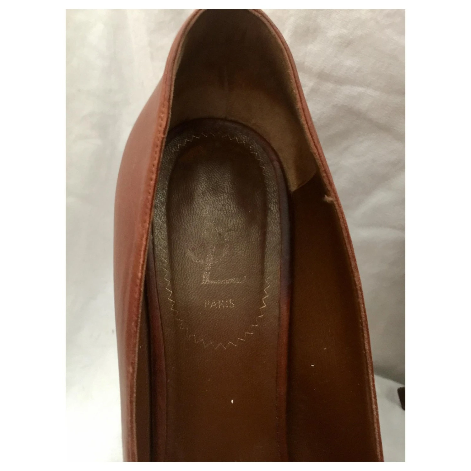 Yves Saint Laurent Escarpins YSL Tribute Rive Gauche Marron 7 Yves Saint Laurent Escarpins YSL Tribute Rive Gauche Marron – Image 5