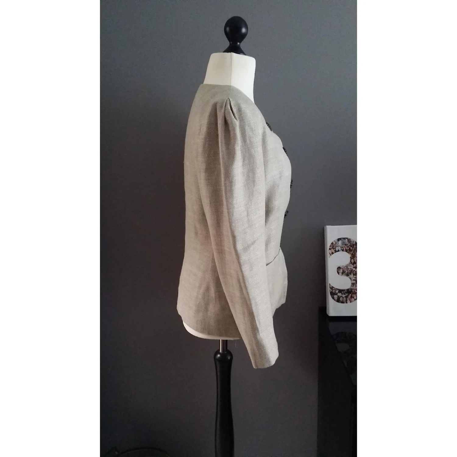 Veste En Lin Yves Saint Laurent Beige 6 Veste En Lin Yves Saint Laurent Beige – Image 4