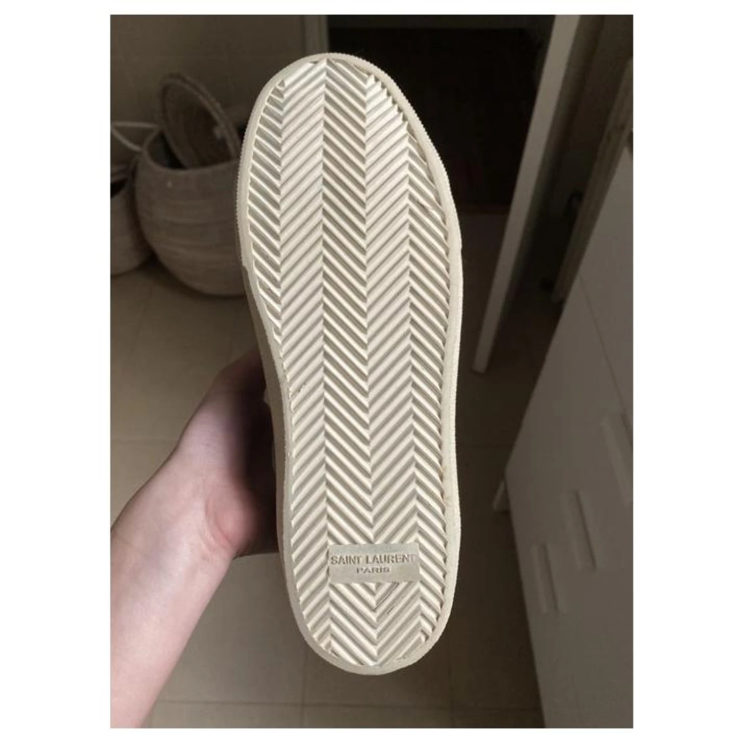 Basket Yves Saint Laurent Femme Taille 38 Noir Bijouterie Argentée Bijouterie Dorée 6 Basket Yves Saint Laurent Femme Taille 38 Noir Bijouterie Argentée Bijouterie Dorée – Image 4