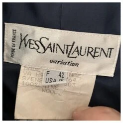 Yves Saint Laurent Manteau De Ville Vintage En Crêpe De Laine Bleu Marine -Yves Saint Laurent 219670 7