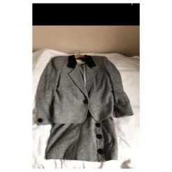 Veste En Laine Avec Col Velours Noir Yves Saint Laurent Gris -Yves Saint Laurent 239471 9