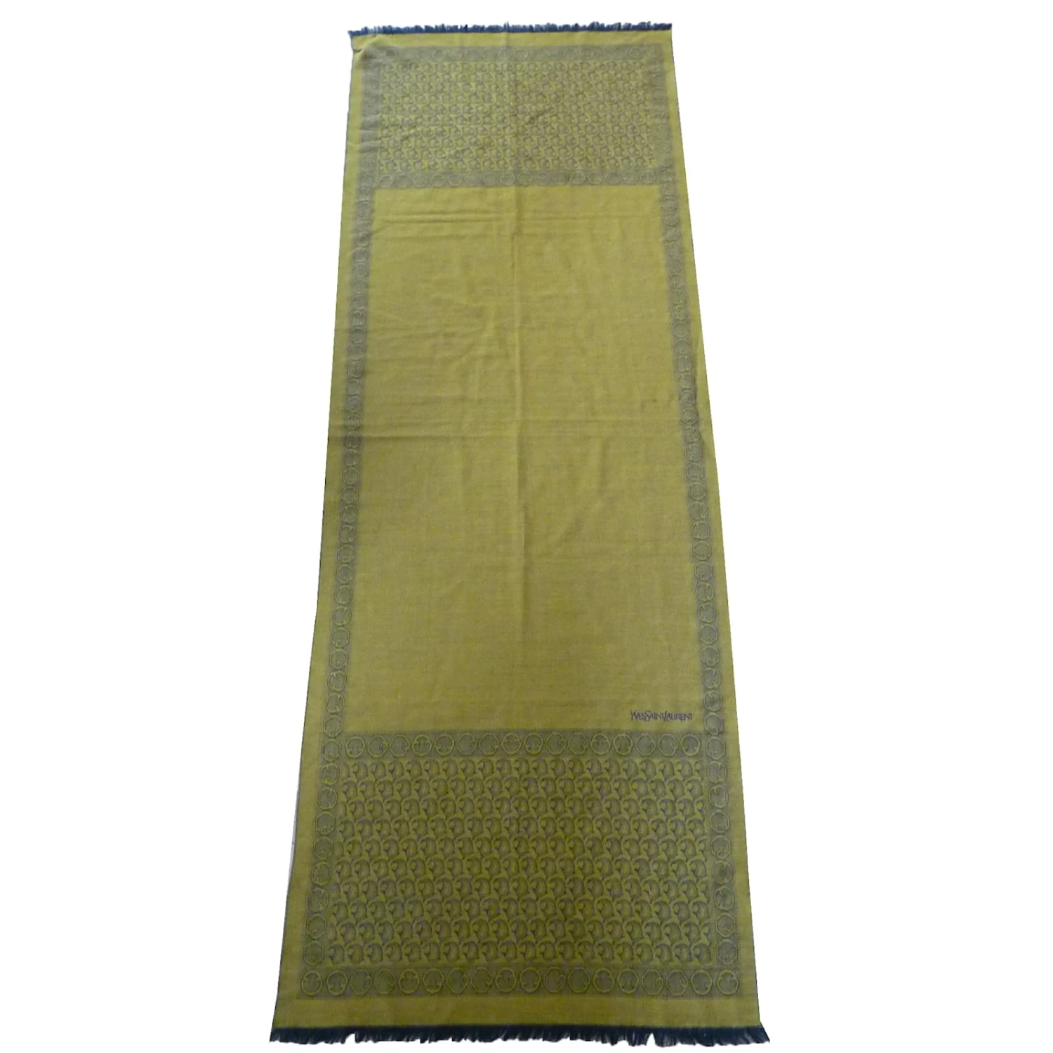 Yves Saint Laurent Foulard Jaune 3 Yves Saint Laurent Foulard Jaune – Image 2