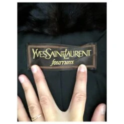 Yves Saint Laurent Manteaux, Vêtements D'extérieur Noir Noisette -Yves Saint Laurent 323480 3