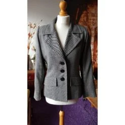 Yves Saint Laurent Veste 12 Yves Saint Laurent Veste -Yves Saint Laurent 32710 3