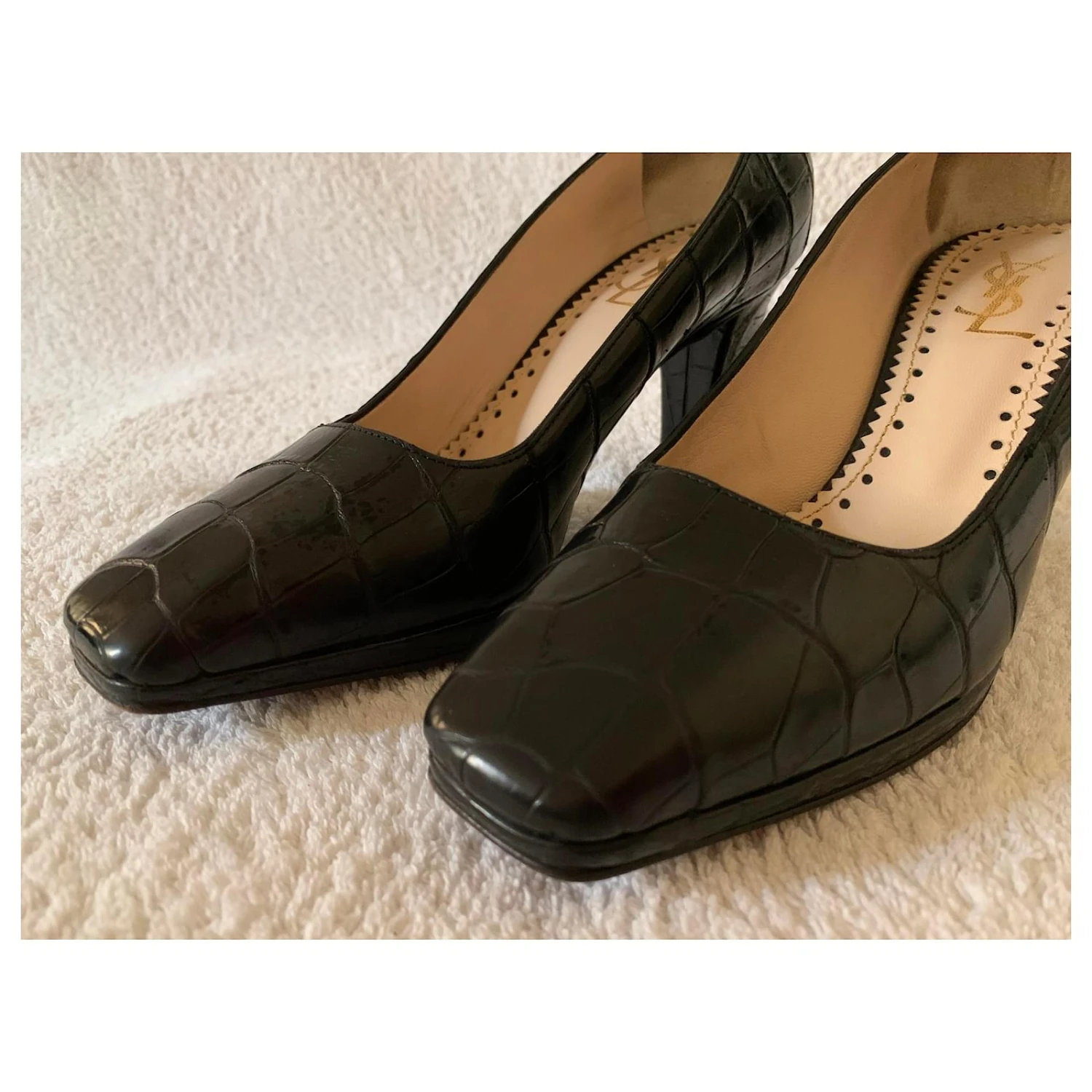 Yves Saint Laurent Escarpins En Cuir Imprimé Vintage Noir 10 Yves Saint Laurent Escarpins En Cuir Imprimé Vintage Noir – Image 8