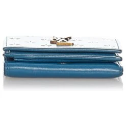 Yves Saint Laurent Portefeuille à Deux Volets En Relief YSL Blue Star Bleu 15 Yves Saint Laurent Portefeuille à Deux Volets En Relief YSL Blue Star Bleu -Yves Saint Laurent 356534 4