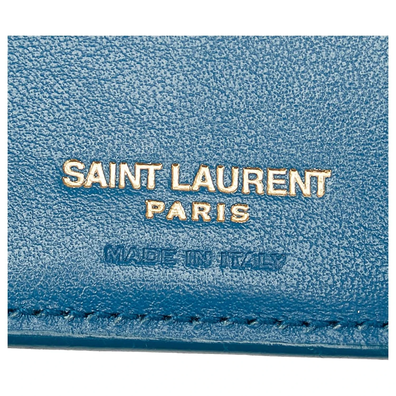 Yves Saint Laurent Portefeuille à Deux Volets En Relief YSL Blue Star Bleu 10 Yves Saint Laurent Portefeuille à Deux Volets En Relief YSL Blue Star Bleu – Image 8