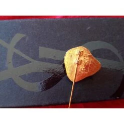 Yves Saint Laurent ÉPINGLE DE FOULARD Doré 12 Yves Saint Laurent ÉPINGLE DE FOULARD Doré -Yves Saint Laurent 37906 4