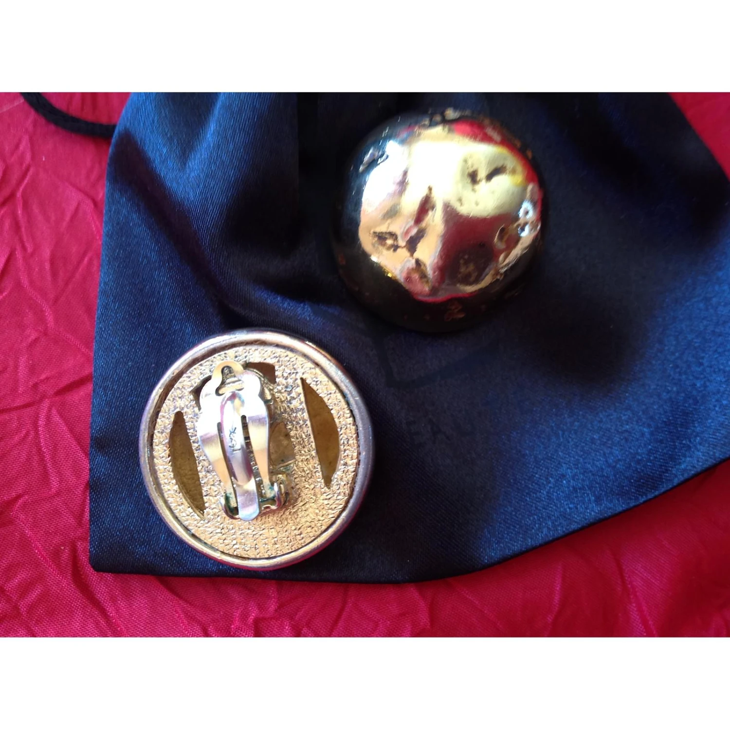 Yves Saint Laurent CLIPS PÉPITE Doré 8 Yves Saint Laurent CLIPS PÉPITE Doré – Image 6