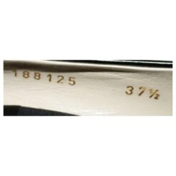 Yves Saint Laurent Escarpins En Cuir Noir à Talons En Bois 15 Yves Saint Laurent Escarpins En Cuir Noir à Talons En Bois -Yves Saint Laurent 383625 7