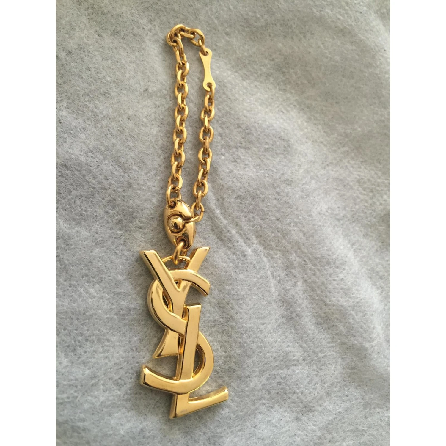 Yves Saint Laurent Bijou De Sac Doré 5 Yves Saint Laurent Bijou De Sac Doré – Image 3