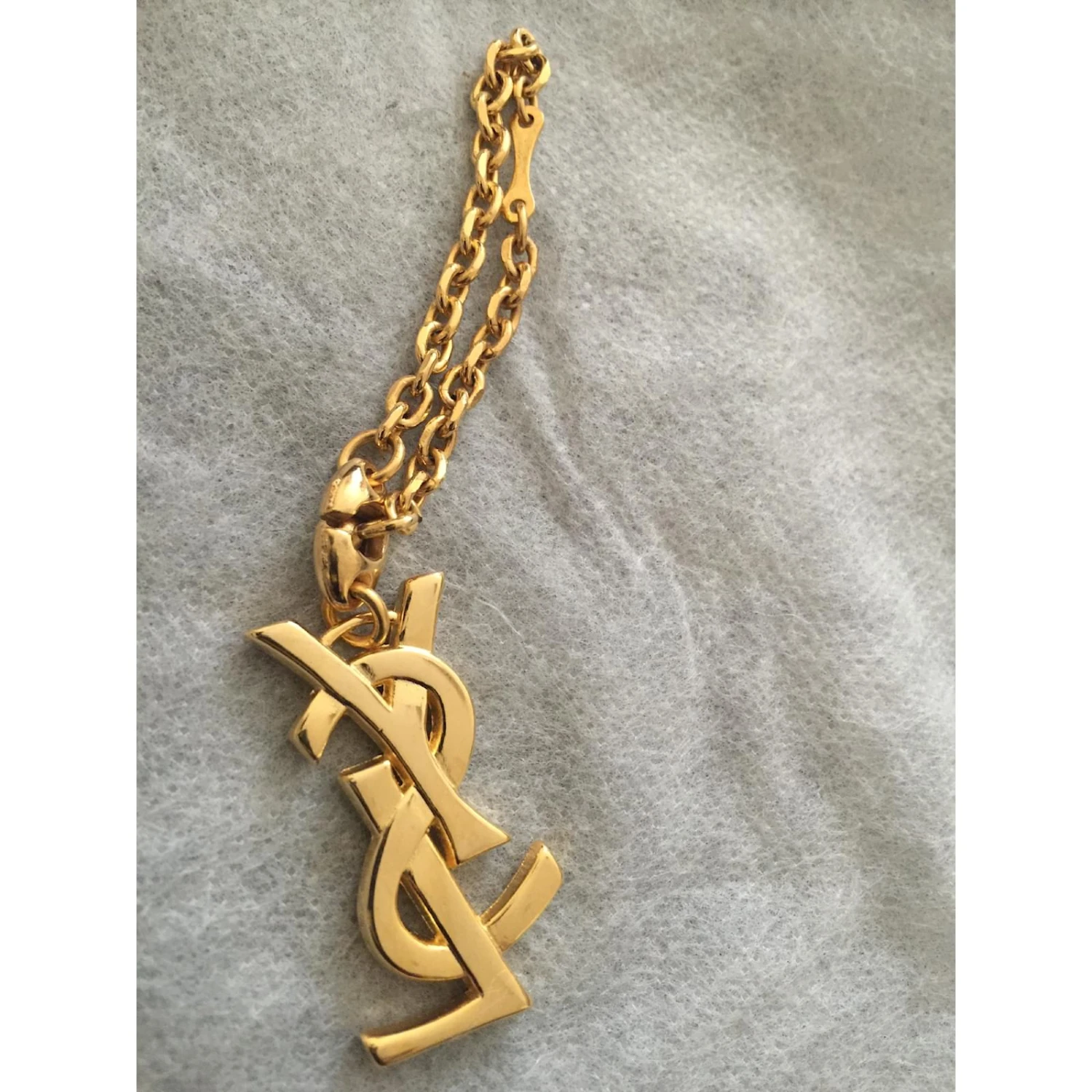 Yves Saint Laurent Bijou De Sac Doré 6 Yves Saint Laurent Bijou De Sac Doré – Image 4