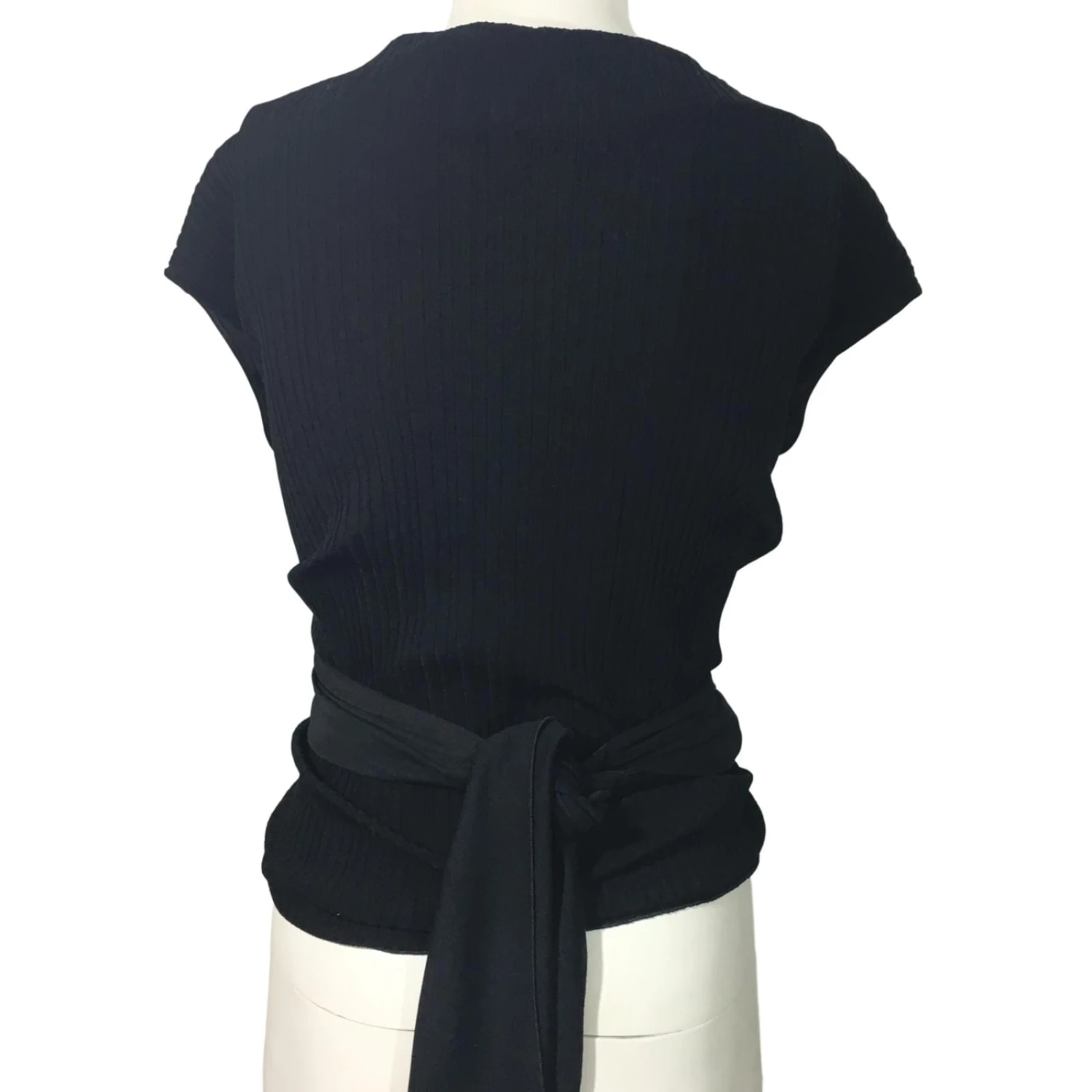 Yves Saint Laurent Top Cache Coeur Noir 5 Yves Saint Laurent Top Cache Coeur Noir – Image 3