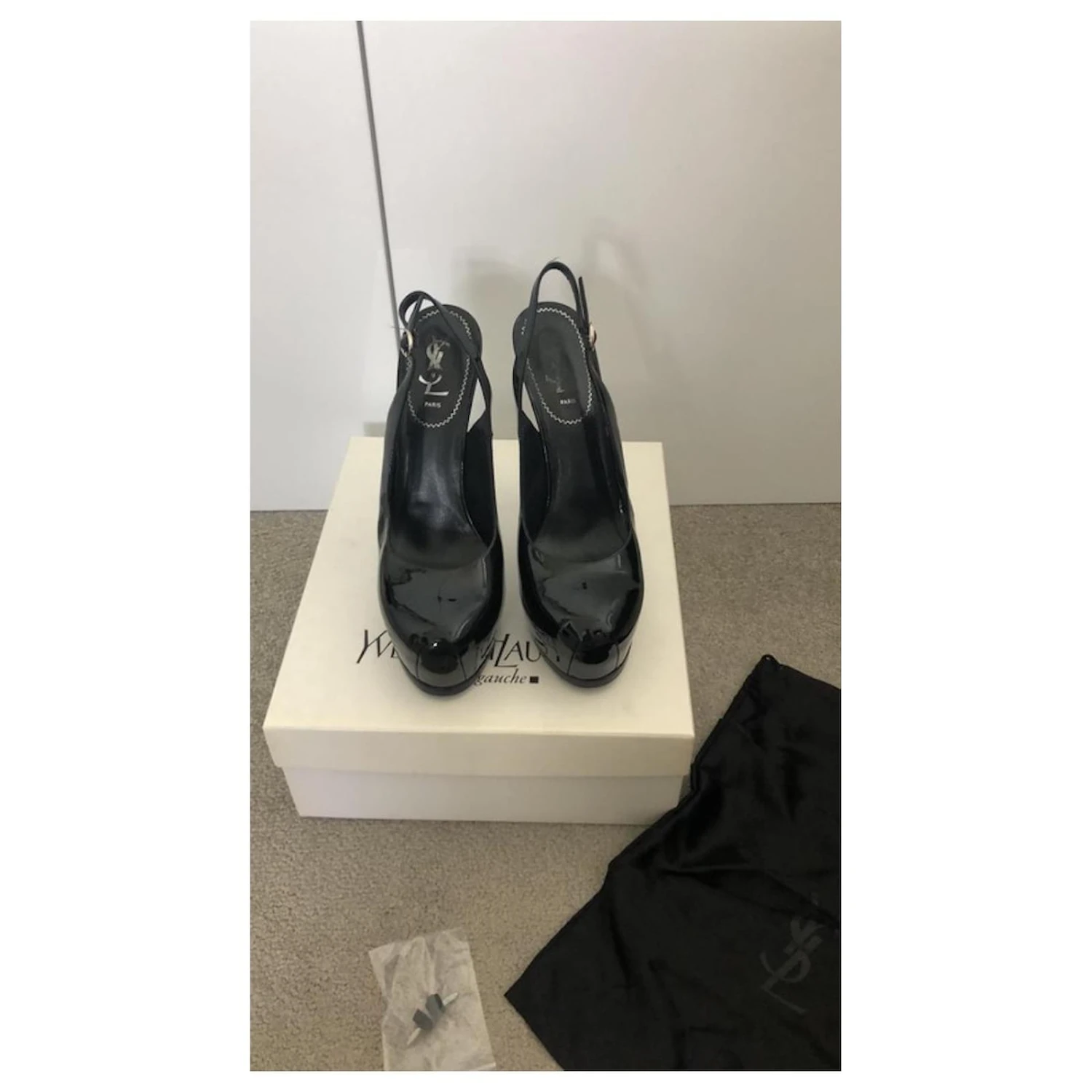 Yves Saint Laurent Escarpins YSL TribToo Rive Gauche Verni Noir 6 Yves Saint Laurent Escarpins YSL TribToo Rive Gauche Verni Noir – Image 4