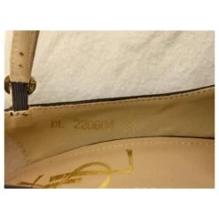 Yves Saint Laurent Hommage Mary Janes En Vernis Noir Blanc 17 Yves Saint Laurent Hommage Mary Janes En Vernis Noir Blanc -Yves Saint Laurent 402532 6