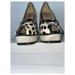 Yves Saint Laurent YSL Tribute Peeptoe Mary Janes Noir Blanc Écru -Yves Saint Laurent 554088 7