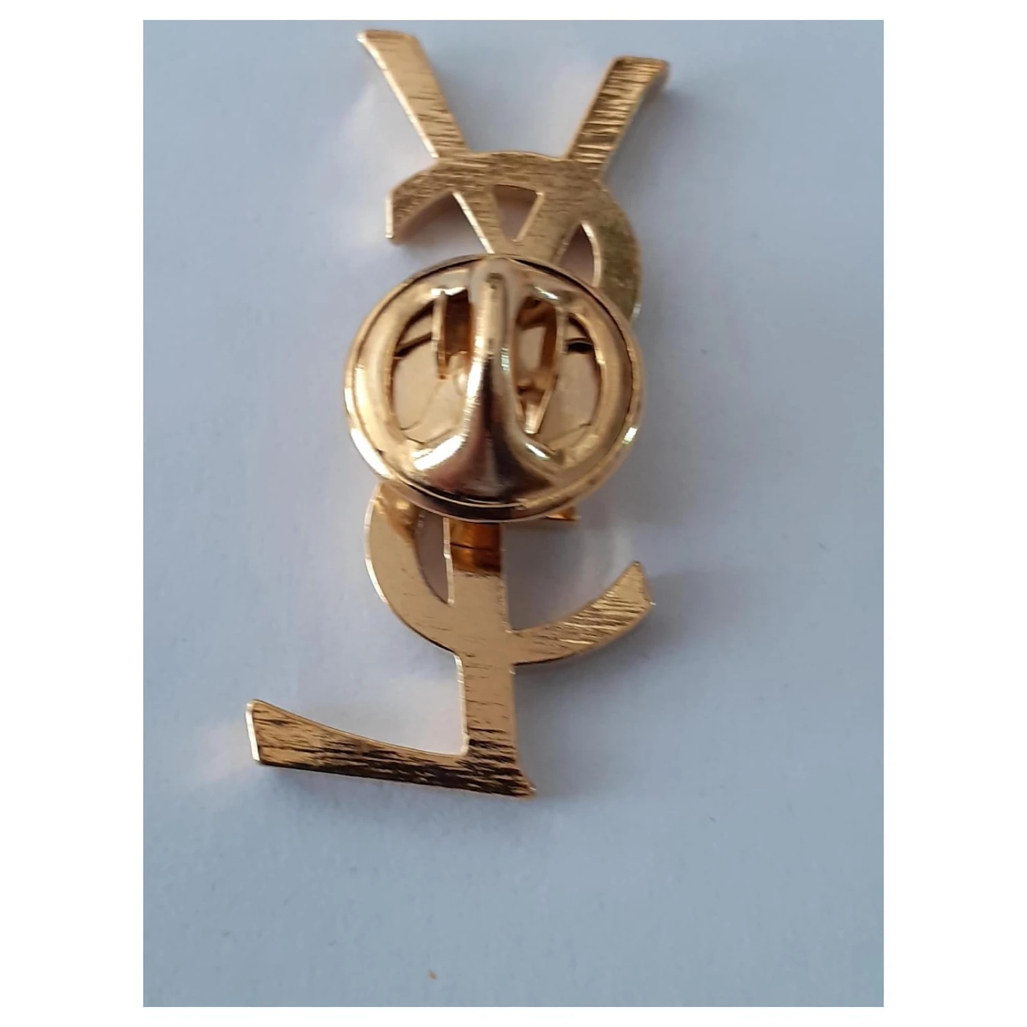 Yves Saint Laurent Pin's Broche Doré 4 Yves Saint Laurent Pin's Broche Doré – Image 2
