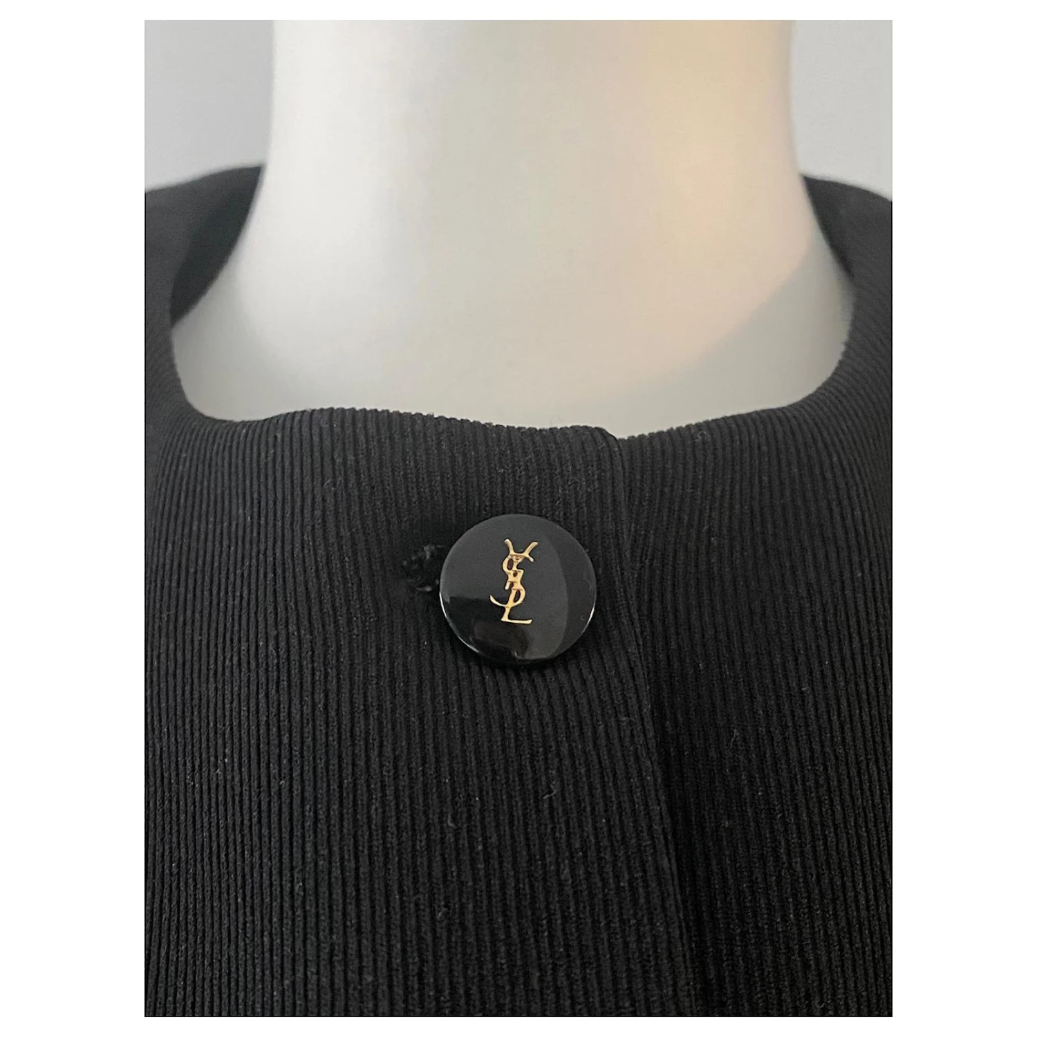 Yves Saint Laurent Jacket Bleu Marine 7 Yves Saint Laurent Jacket Bleu Marine – Image 5