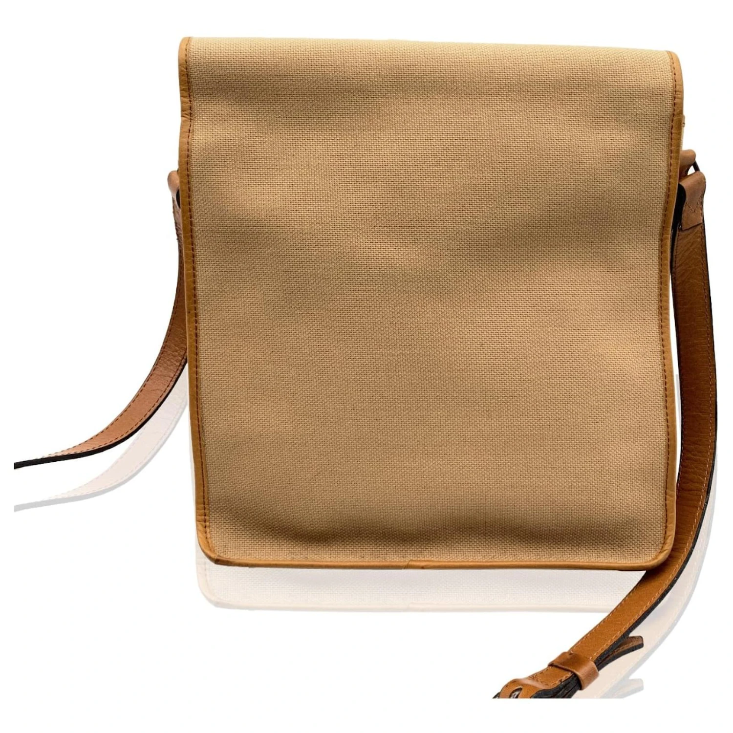 Yves Saint Laurent Sac Bandoulière Messager Vintage En Toile Beige 7 Yves Saint Laurent Sac Bandoulière Messager Vintage En Toile Beige – Image 5