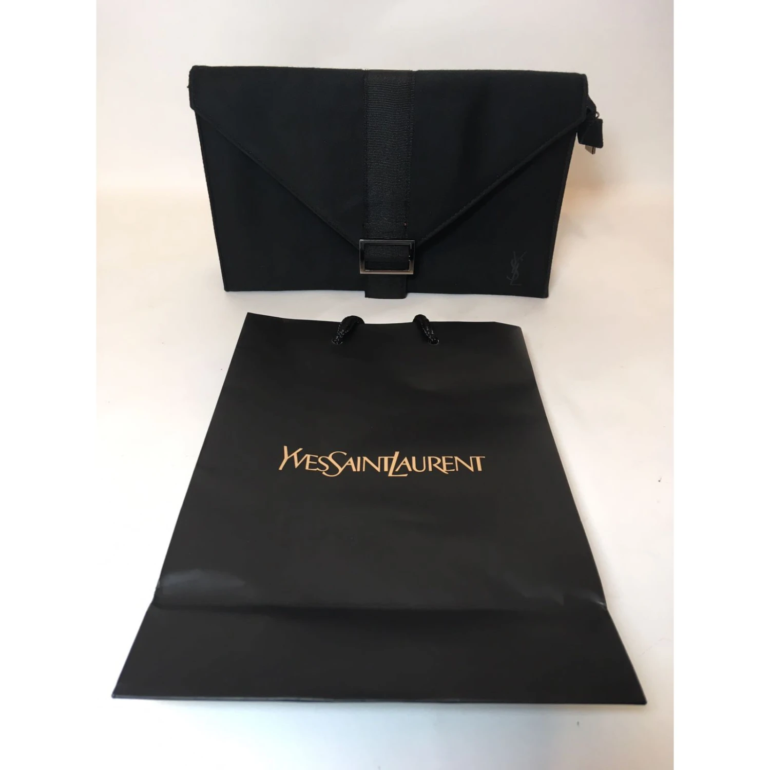 Yves Saint Laurent Pochette Noir 4 Yves Saint Laurent Pochette Noir – Image 2