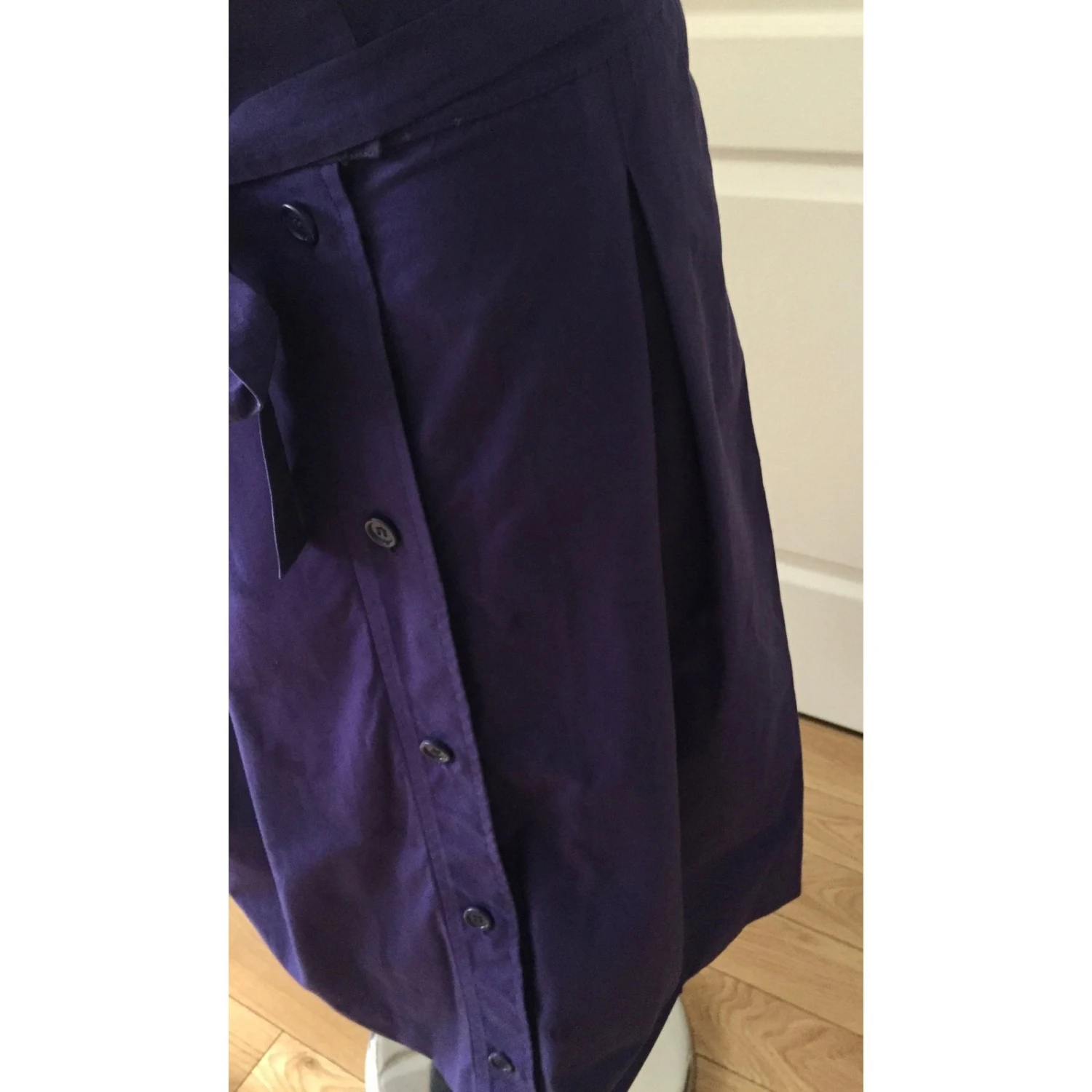 Yves Saint Laurent Jupes Bleu Marine 4 Yves Saint Laurent Jupes Bleu Marine – Image 2