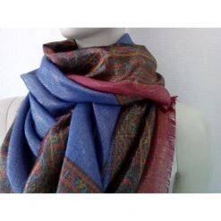 Yves Saint Laurent Carré Bleu -Yves Saint Laurent 72060 4