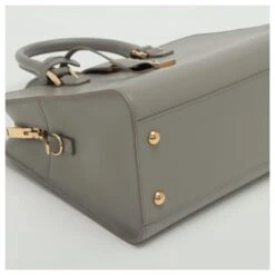 Yves Saint Laurent Paris Baby Cabas Cuir 2-way Gris Large 15 Yves Saint Laurent Paris Baby Cabas Cuir 2-way Gris Large -Yves Saint Laurent 734978 4