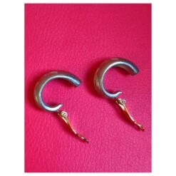 Yves Saint Laurent Boucles D'oreilles Clips Bijouterie Argentée 17 Yves Saint Laurent Boucles D'oreilles Clips Bijouterie Argentée -Yves Saint Laurent 757290 6