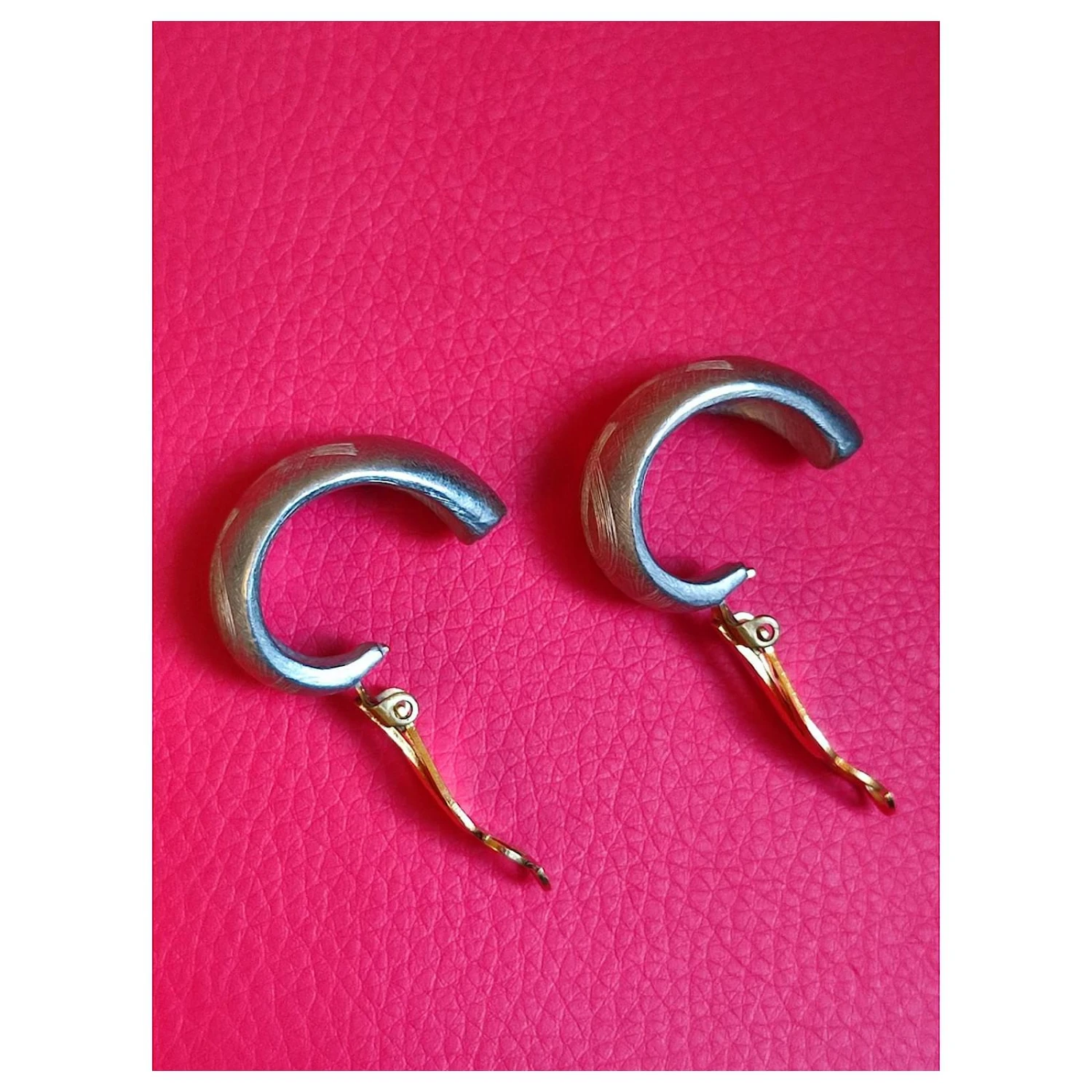 Yves Saint Laurent Boucles D'oreilles Clips Bijouterie Argentée 8 Yves Saint Laurent Boucles D'oreilles Clips Bijouterie Argentée – Image 6