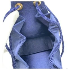 Yves Saint Laurent Sac à Bandoulière En Satin Bleu Vintage à Cordon De Serrage Bordeaux 14 Yves Saint Laurent Sac à Bandoulière En Satin Bleu Vintage à Cordon De Serrage Bordeaux -Yves Saint Laurent 776840 6