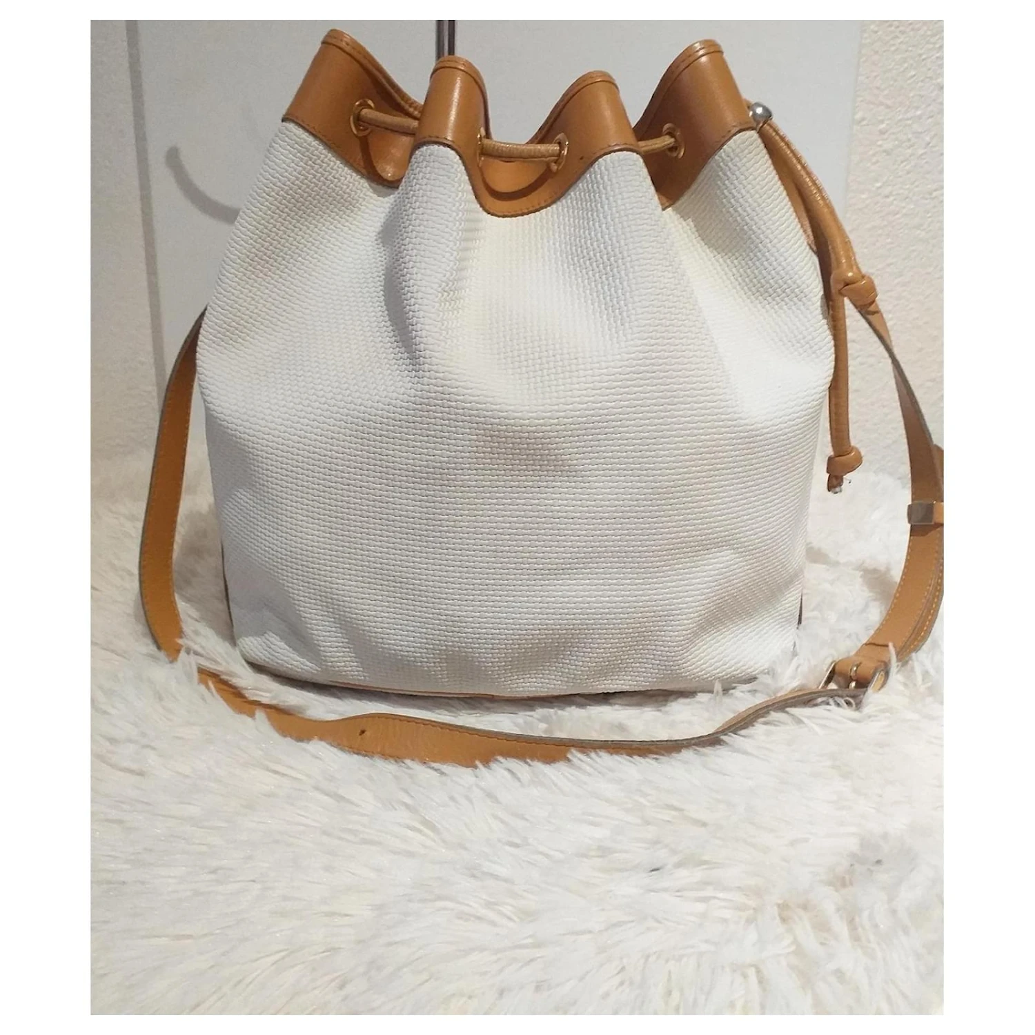 Yves Saint Laurent Sacs à Main Blanc 4 Yves Saint Laurent Sacs à Main Blanc – Image 2