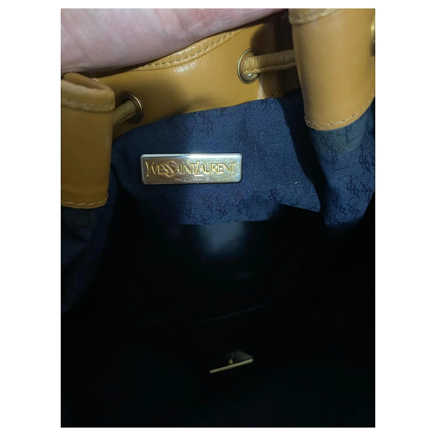 Yves Saint Laurent Sacs à Main Blanc 7 Yves Saint Laurent Sacs à Main Blanc – Image 5