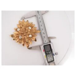 Autres Bijoux VINTAGE BROCHE YVES SAINT LAURENT GOOSSENS FLEUR INCRUSTEE PERLES PEARLS BROOCH Doré -Yves Saint Laurent 784687 4