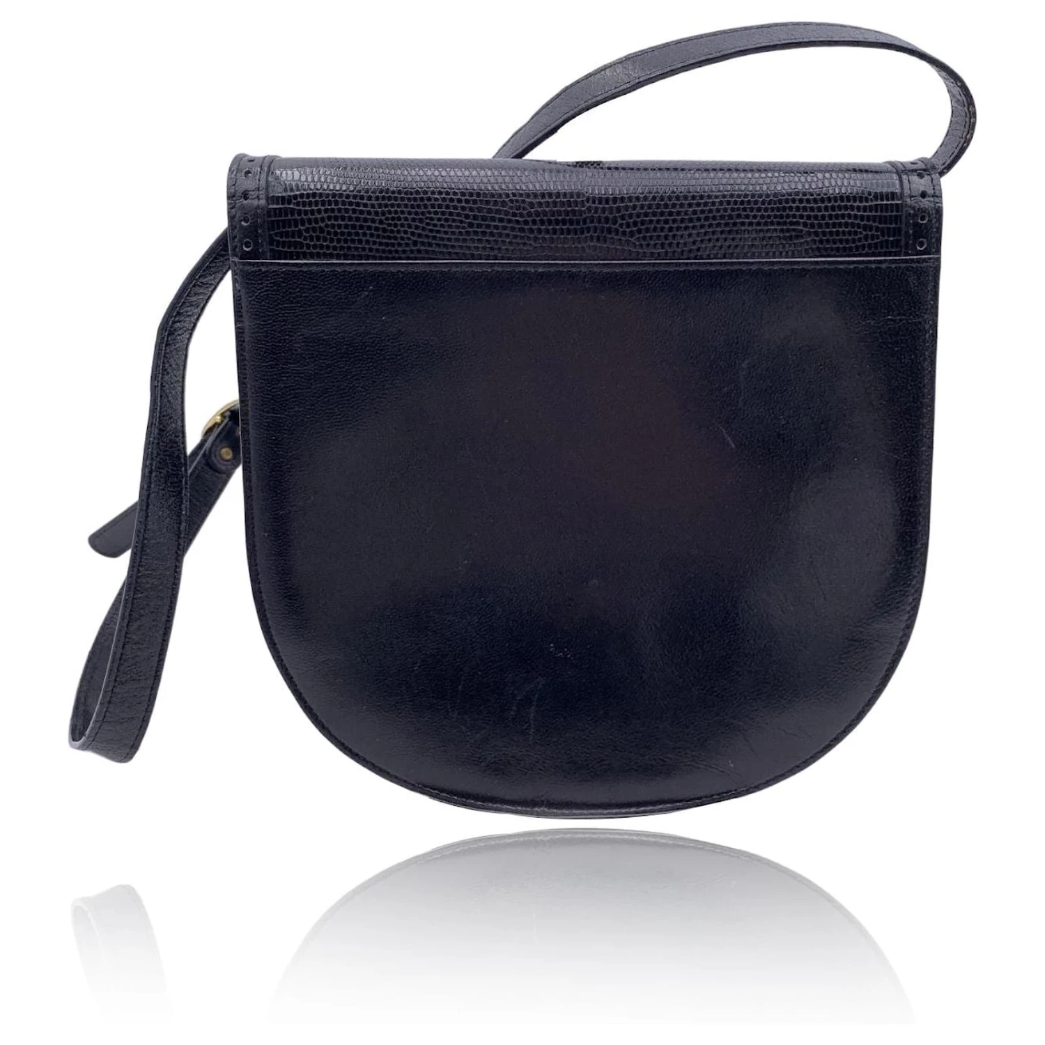 Yves Saint Laurent Sac à Bandoulière à Rabat Vintage En Cuir Brillant Noir 5 Yves Saint Laurent Sac à Bandoulière à Rabat Vintage En Cuir Brillant Noir – Image 3