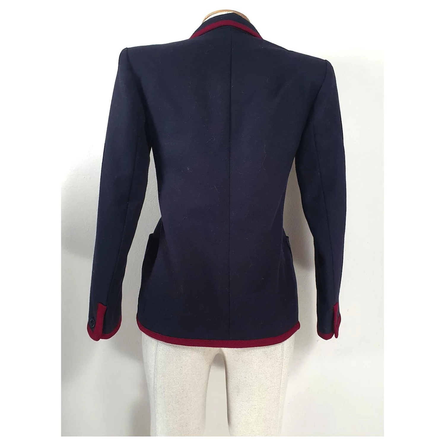 Yves Saint Laurent Vestes Bleu Foncé 5 Yves Saint Laurent Vestes Bleu Foncé – Image 3