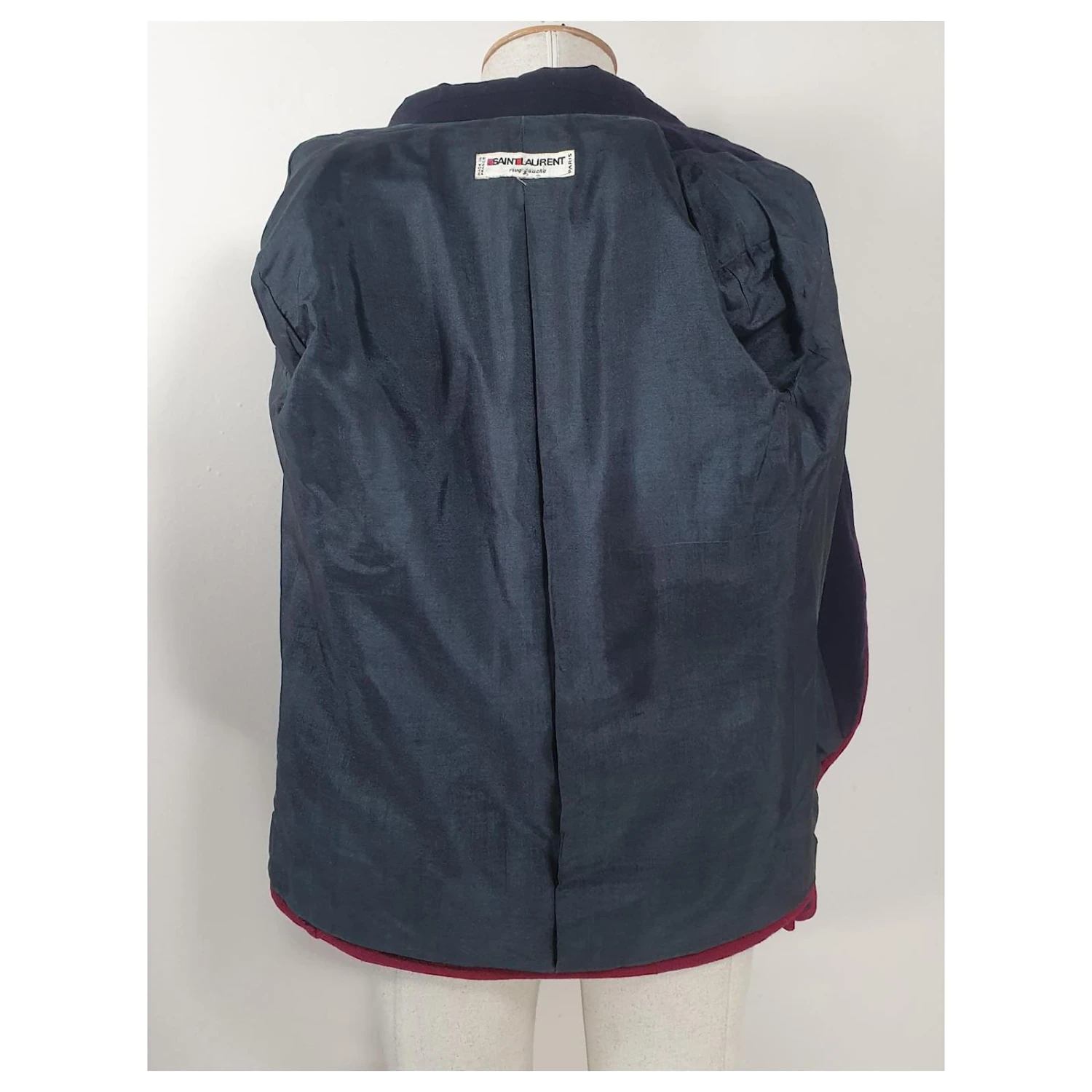 Yves Saint Laurent Vestes Bleu Foncé 9 Yves Saint Laurent Vestes Bleu Foncé – Image 7