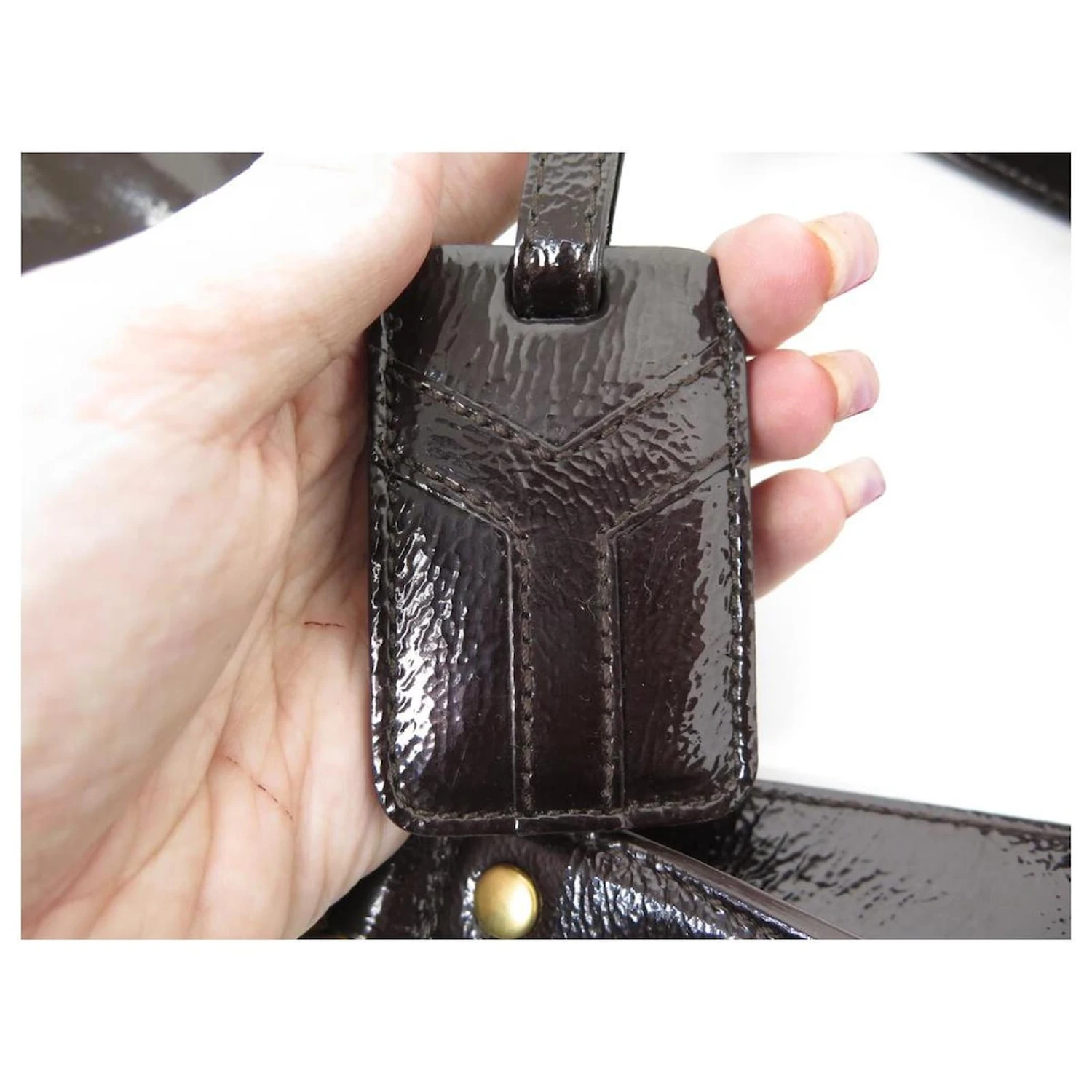 SAC A MAIN YVES SAINT LAURENT METROPOLIS 177737 LARGE CUIR VERNI HAND BAG Marron 5 SAC A MAIN YVES SAINT LAURENT METROPOLIS 177737 LARGE CUIR VERNI HAND BAG Marron – Image 3