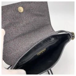 Yves Saint Laurent Sac à Bandoulière En Toile De Vinyle Texturé Gris Noir 12 Yves Saint Laurent Sac à Bandoulière En Toile De Vinyle Texturé Gris Noir -Yves Saint Laurent 799775 5