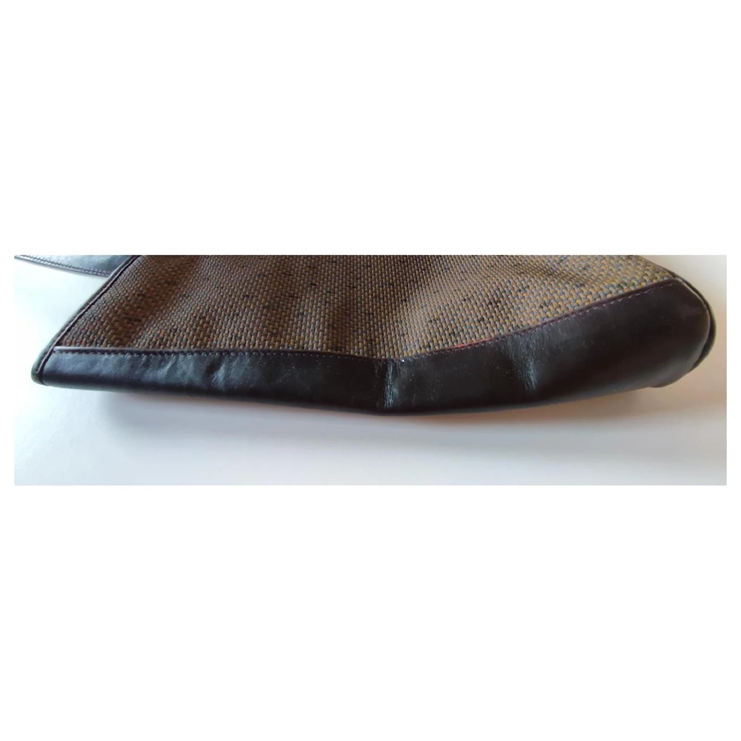 Yves Saint Laurent Sac Cabas Marron Kaki 8 Yves Saint Laurent Sac Cabas Marron Kaki – Image 6