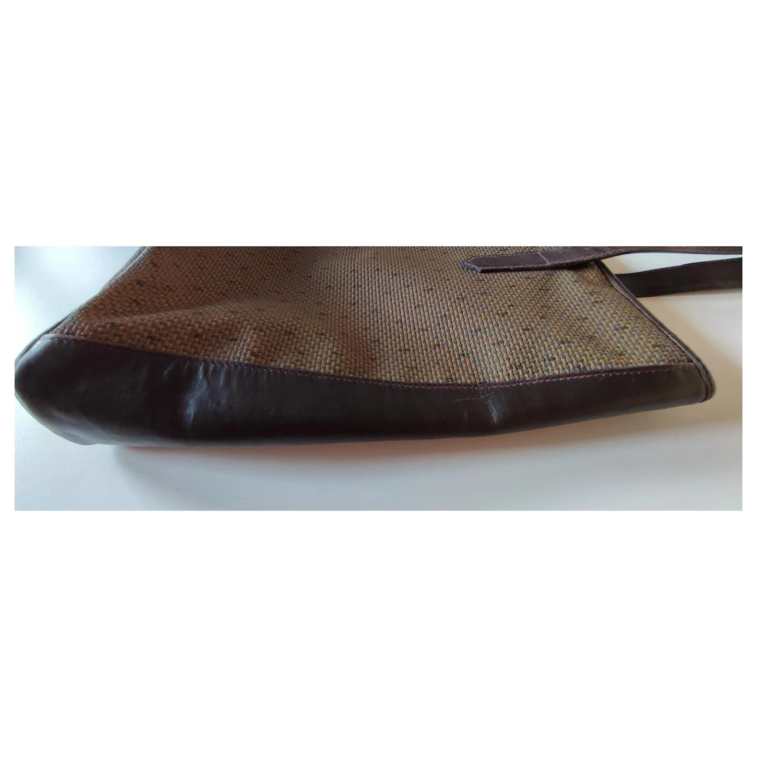 Yves Saint Laurent Sac Cabas Marron Kaki 9 Yves Saint Laurent Sac Cabas Marron Kaki – Image 7