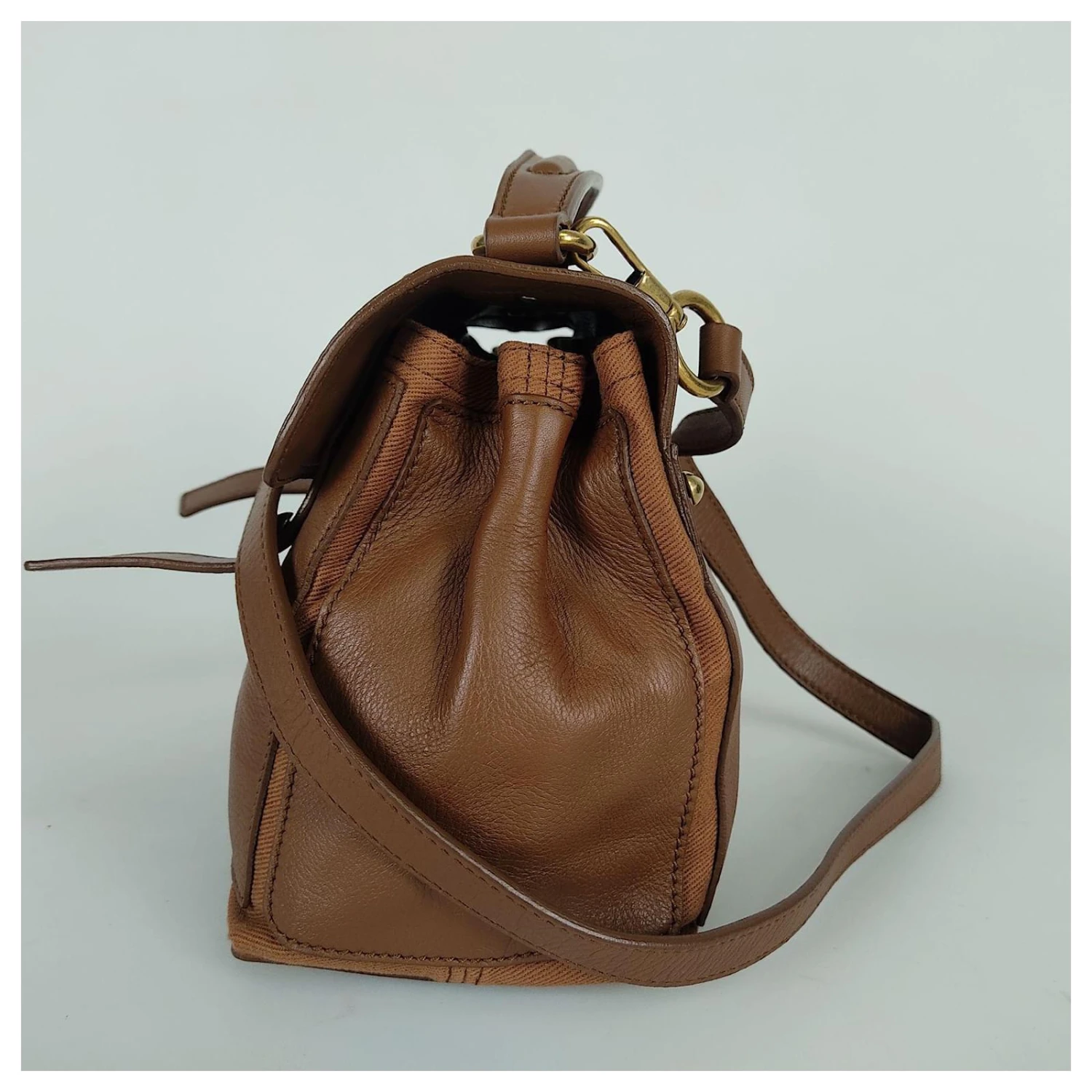 Sac Bandoulière Yves Saint Laurent Muse En Cuir Marron 4 Sac Bandoulière Yves Saint Laurent Muse En Cuir Marron – Image 2