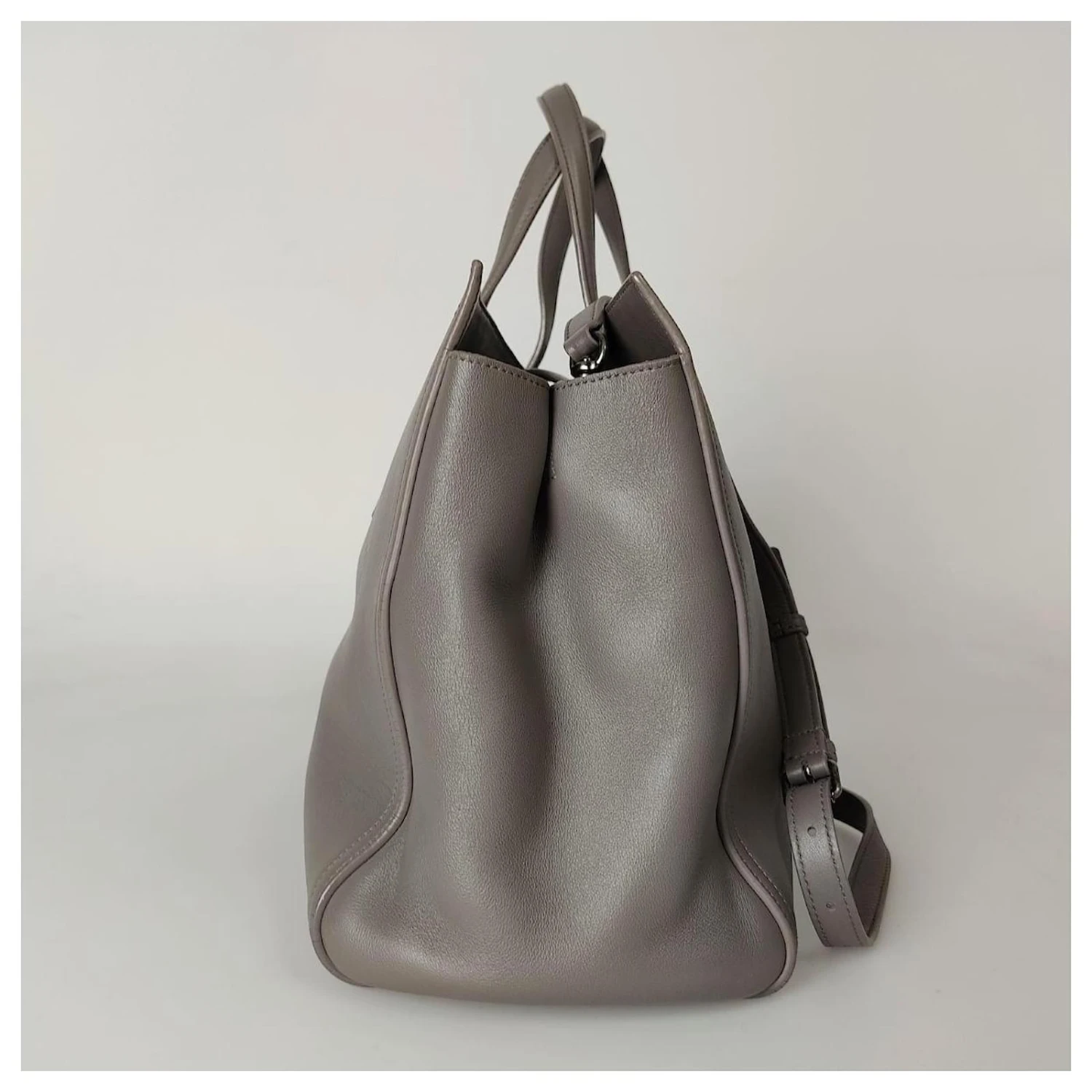 Yves Saint Laurent Shoulder Bag Carrie Avec Tassels AM Gris 5 Yves Saint Laurent Shoulder Bag Carrie Avec Tassels AM Gris â Image 3