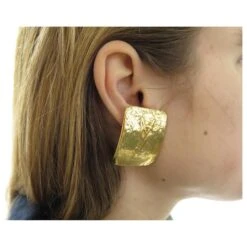 VINTAGE BOUCLES D'OREILLES CLIPS YVES SAINT LAURENT LOGO YSL METAL DORE EARRINGS Doré -Yves Saint Laurent 808067 8