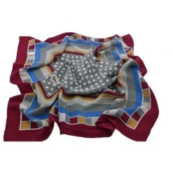 Yves Saint Laurent Carré Petit Pois Géométrique Multicolore Bordeaux -Yves Saint Laurent 821908 5